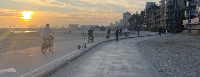 Shoreline Pedestrian Bikepath is one of Los Angeles.