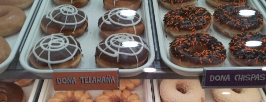 Krispy Kreme is one of Mexico con Coldplay.