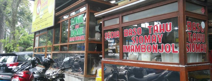 Food Court Imam Bonjol is one of Bandung!!.