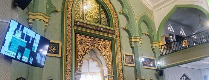 Masjid Sultan (Mosque) is one of Micheenli Guide: Peaceful sanctuaries in Singapore.