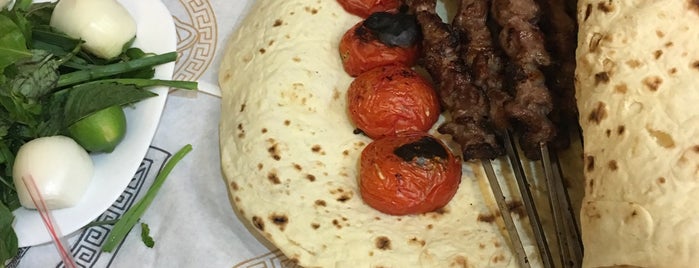 ansari kebab | مطعم الانصاري is one of Tempat yang Disukai H.