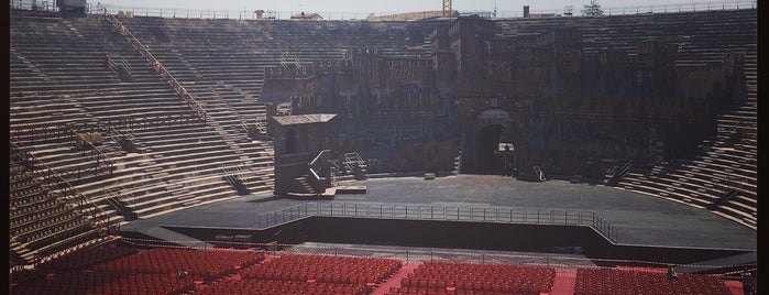 Arena di Verona is one of Olav A.'ın Beğendiği Mekanlar.