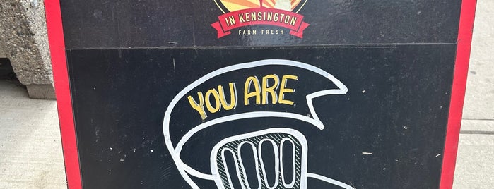 Red's Diner Kensington is one of Lugares favoritos de Connor.