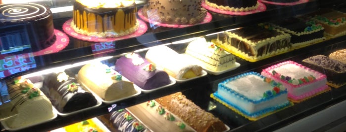 Crown Bake Shop is one of Tuguegarao.