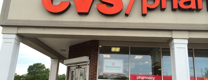 CVS pharmacy is one of Chuck 님이 좋아한 장소.