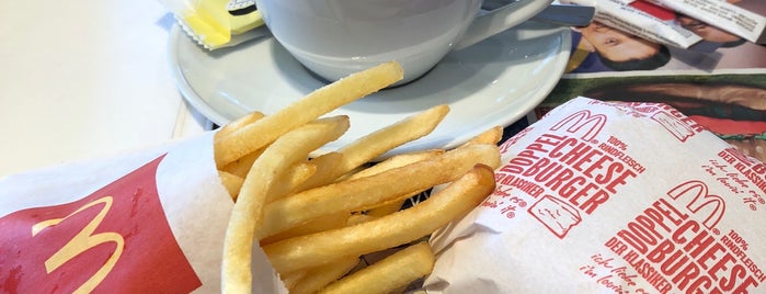 McDonald's is one of Lieblingsplätze.