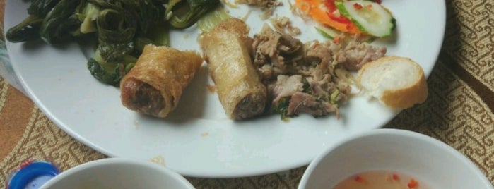 Duc Tuan Restaurant is one of Ninh binh.