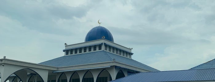 Masjid Kariah Kg. Paya is one of Masjid.