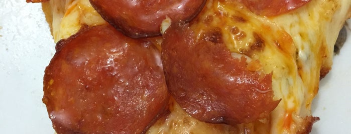 Super Pizza Pan is one of Pizzaria (edmotoka).