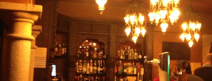 Chirala Bar is one of Orte, die Quincho gefallen.