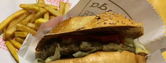 Ohannes Burger is one of Tempat yang Disukai Sedef.