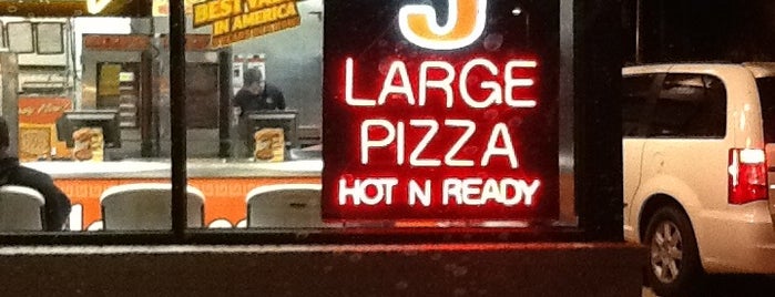 Little Caesars Pizza is one of Latonia’s Liked Places.