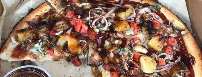 Mod Pizza is one of The 11 Best Places That Are Good for Singles in Clear Lake, Houston.