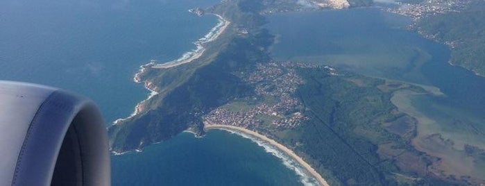 Aeroporto Internacional de Florianópolis / Hercílio Luz (FLN) is one of Floripa.