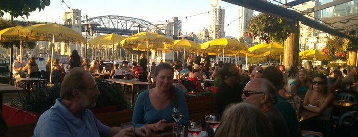 Bridges Restaurant is one of Favorite Spots in Vancouver.