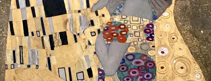 Gallery Gustav Klimt is one of Eastern Europe.