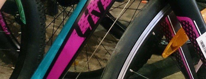 Bicicletas Hipodromo is one of Lieux qui ont plu à Diana.