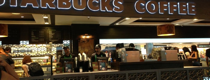Starbucks is one of สถานที่ที่บันทึกไว้ของ Jasen.