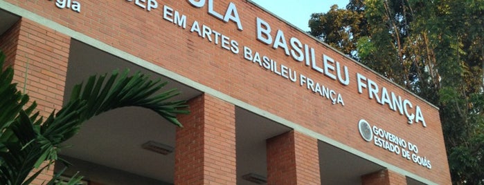 Teatro Escola Basileu França is one of Lugares favoritos de Diego.