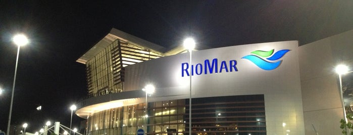Shopping RioMar is one of Tempat yang Disukai Rafaella.