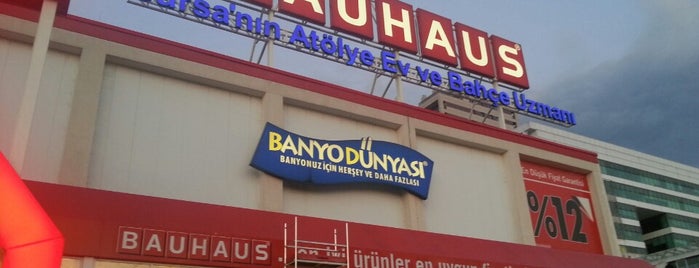 Bauhaus is one of Murat karacim'in Beğendiği Mekanlar.