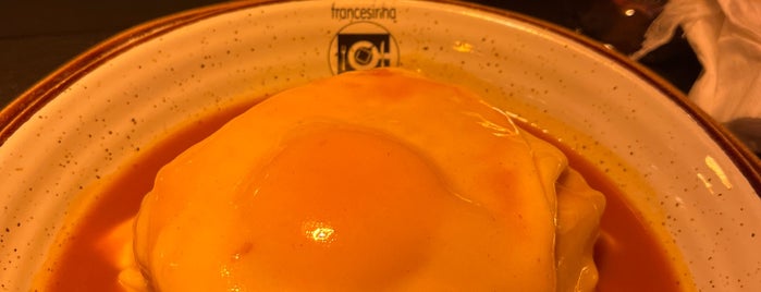 Francesinha Café is one of Oporto.