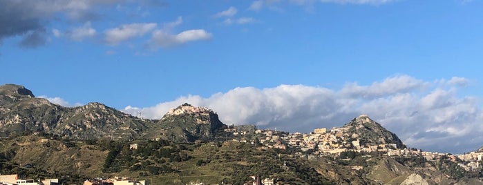 Lido di Naxos is one of Posti visitati.