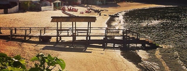 Praia do Góes is one of Guarujá.