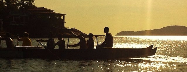 Ilha das Palmas is one of Guarujá.