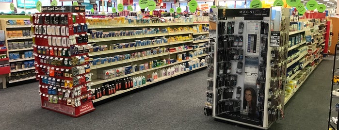 CVS pharmacy is one of Lugares favoritos de Aptraveler.