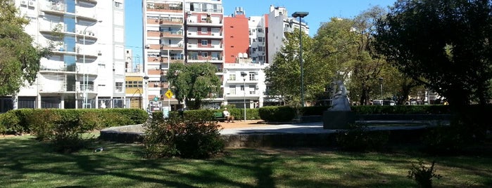 Plaza 24 de Septiembre is one of Aire Libre..