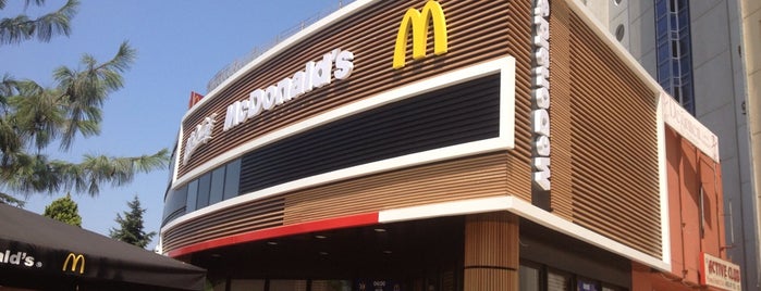 McDonald's is one of Aslı : понравившиеся места.