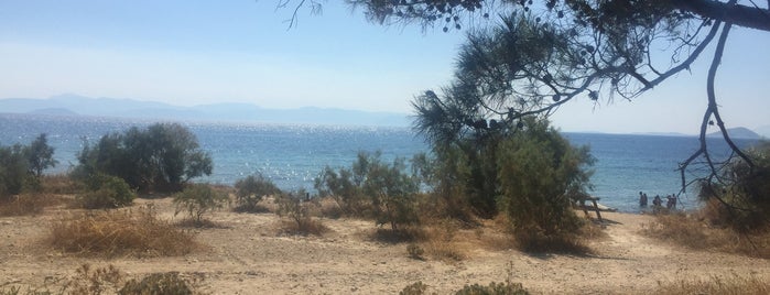 Kolona Beach is one of Aegina.