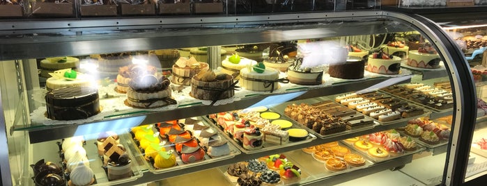 Chocolate Fashion French Bakery is one of Lukas' South FL Food List!.