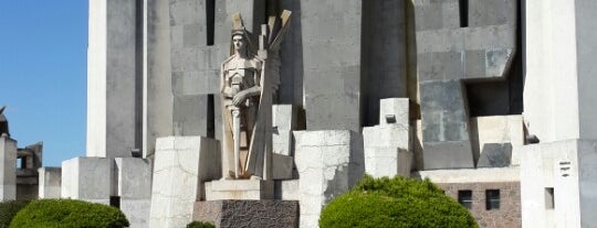 Cementerio de Azul is one of M'ın Beğendiği Mekanlar.