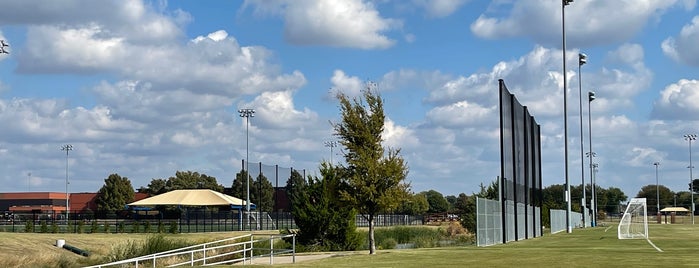 Carpenter Park is one of City of Plano Facilities.
