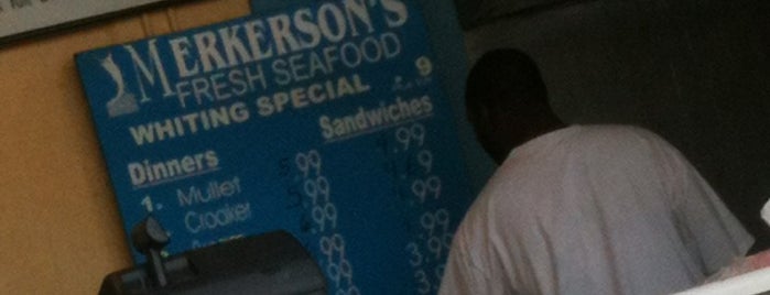 Merkerson's Seafood is one of Orte, die Ricky gefallen.