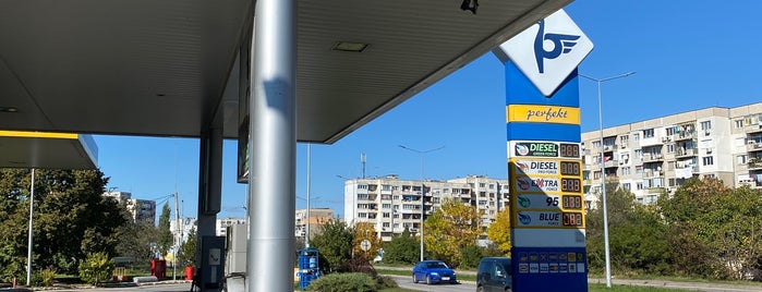 Petrol is one of Бензиностанции в София.