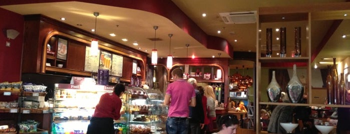 Costa Coffee is one of สถานที่ที่บันทึกไว้ของ 4SqREADING.