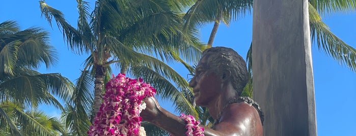 Statue Of King David Kalakaua is one of Hawaii vacation.