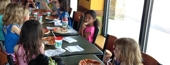 Peace A Pizza is one of Places my kid will eat at..