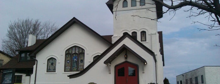 Pittsburgh Baptist Church is one of สถานที่ที่ Julie ถูกใจ.