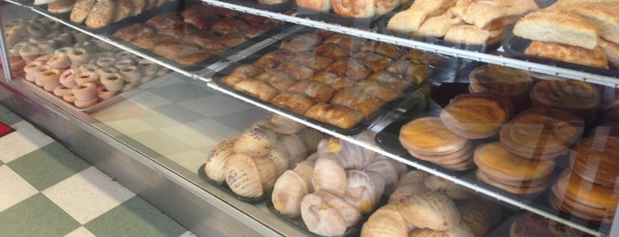 Mi Victoria Bakery is one of Amor a la Mexicana.