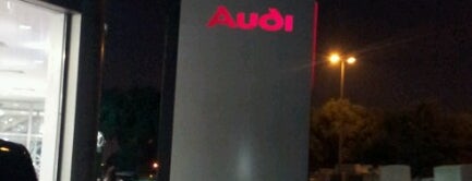 Audi Showroom is one of Orte, die 🍸👑ALI 👑🍸 gefallen.