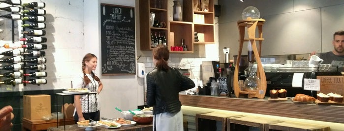 Lantana Cafe is one of LDN - Brunch/coffee/ breakfast.