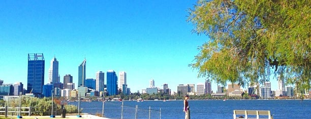 South Perth Foreshore is one of Perth to do.
