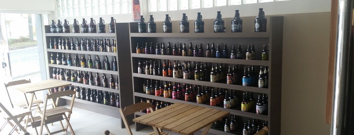 Lupulus Beer Store - Cervejas Artesanais is one of Bares e Baldinhos.