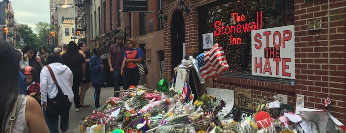 We Are Orlando Vigil - Stonewall Inn is one of Posti che sono piaciuti a L..