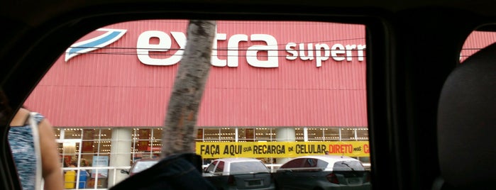 Extra is one of Comércios.