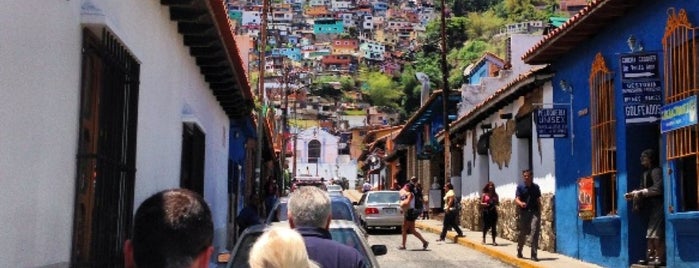 El Hatillo is one of Lugares para visitar en Caracas.